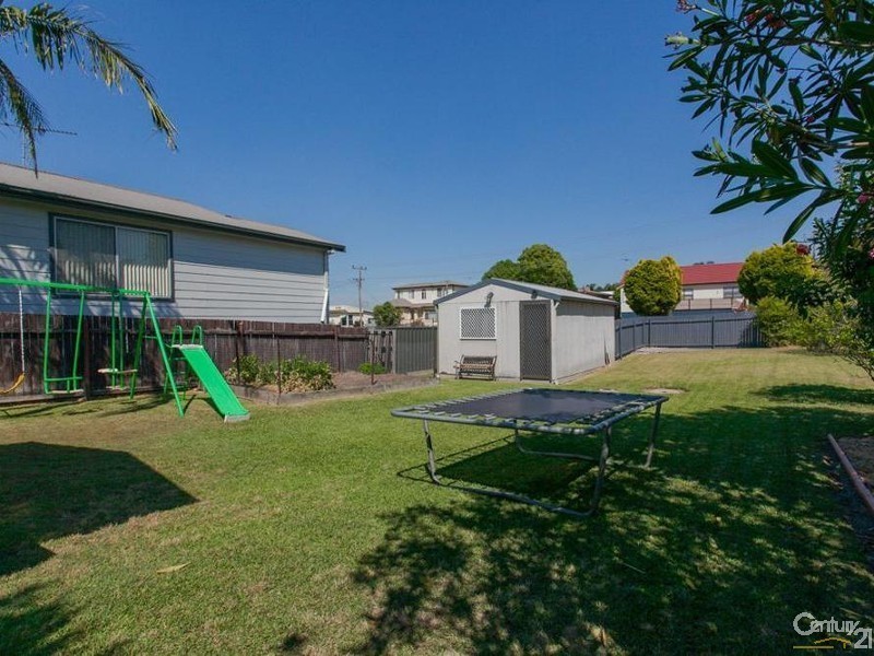 22 Oxford Street, Gateshead NSW 2290