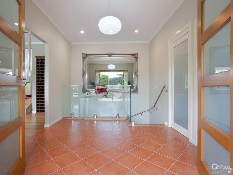 50 Robertson Road, Valentine NSW 2280