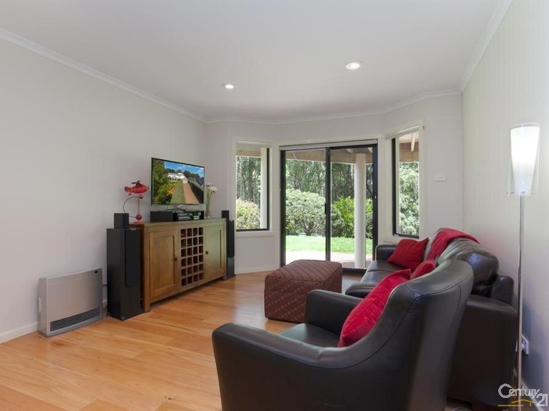 50 Robertson Road, Valentine NSW 2280