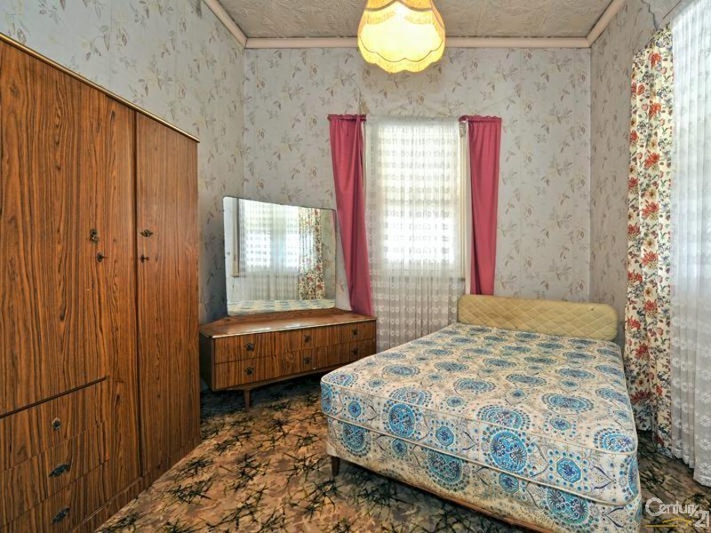 5 Francis Street, Cardiff South NSW 2285