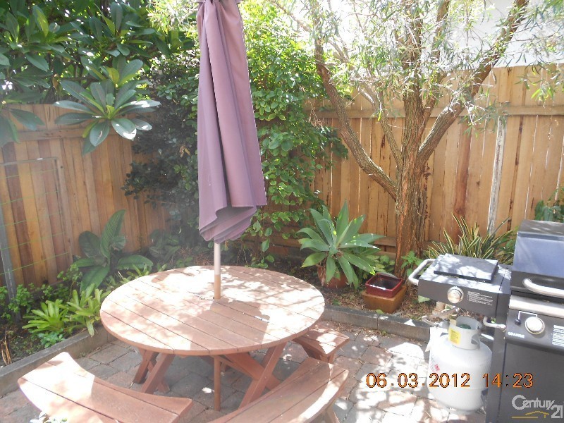 6/6-12 Buchanan Street, Merewether NSW 2291