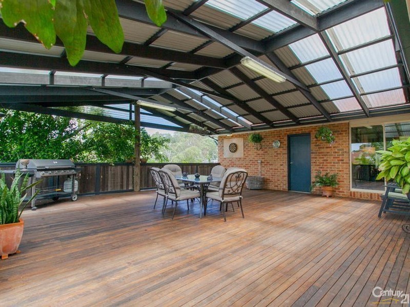 1 Parakeet Close, Tingira Heights NSW 2290