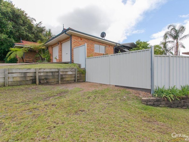 1 Parakeet Close, Tingira Heights NSW 2290