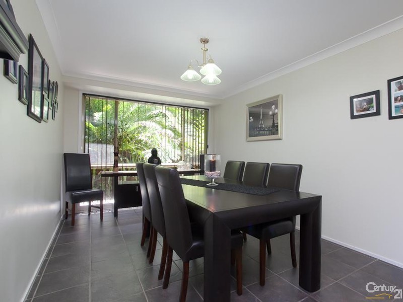 1 Parakeet Close, Tingira Heights NSW 2290