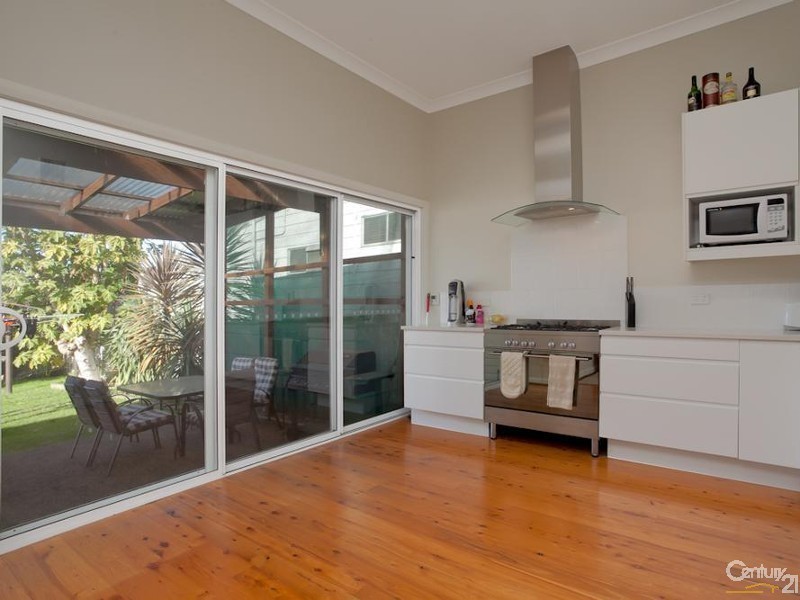 19 Narara Road, Adamstown NSW 2289