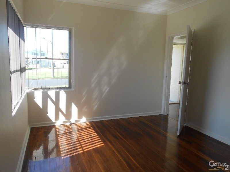 248 Dunbar Street, Stockton NSW 2295