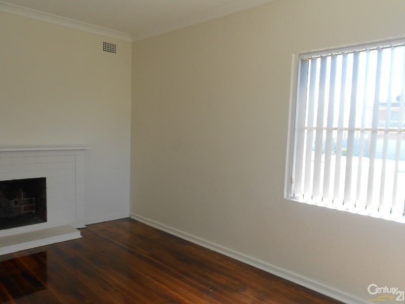 248 Dunbar Street, Stockton NSW 2295