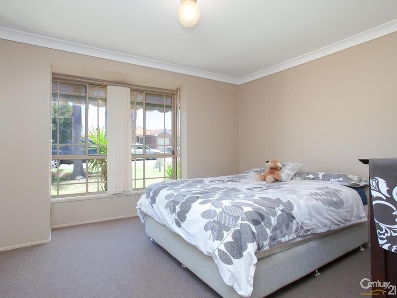 19 Blue Gum Court, Mount Hutton NSW 2290