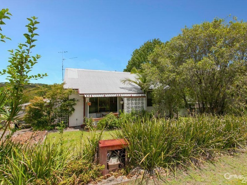 42 Manfred Avenue, Windale NSW 2306