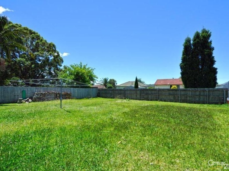 17 Myall Street, Windale NSW 2306