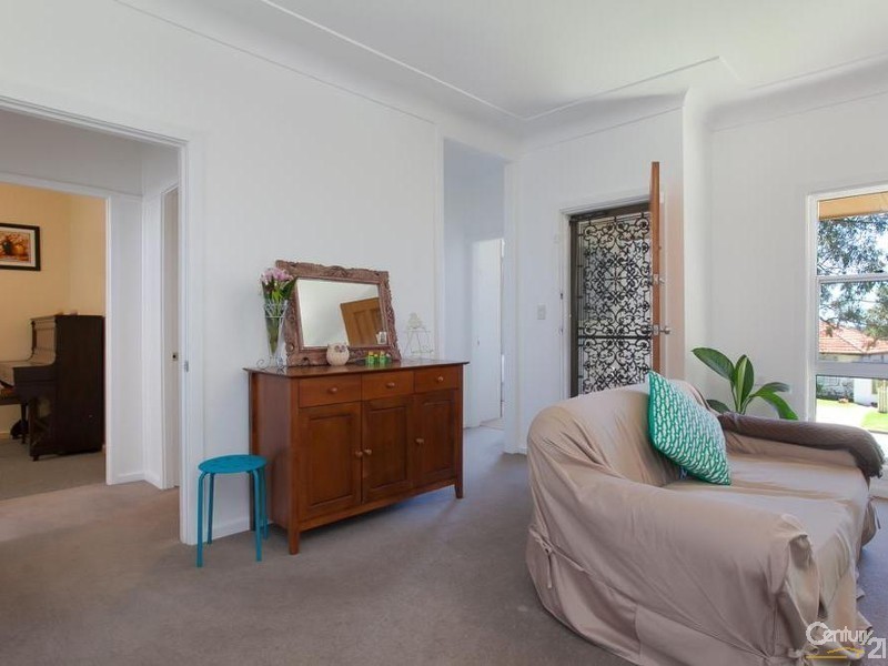 23 Rabaul Street, Shortland NSW 2307