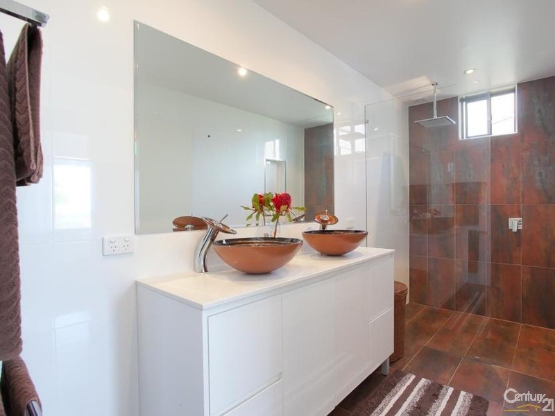 30 Kalora Crescent, Charlestown NSW 2290