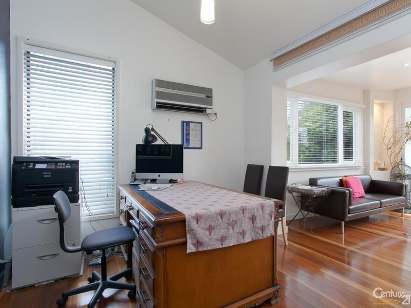 30 Kalora Crescent, Charlestown NSW 2290