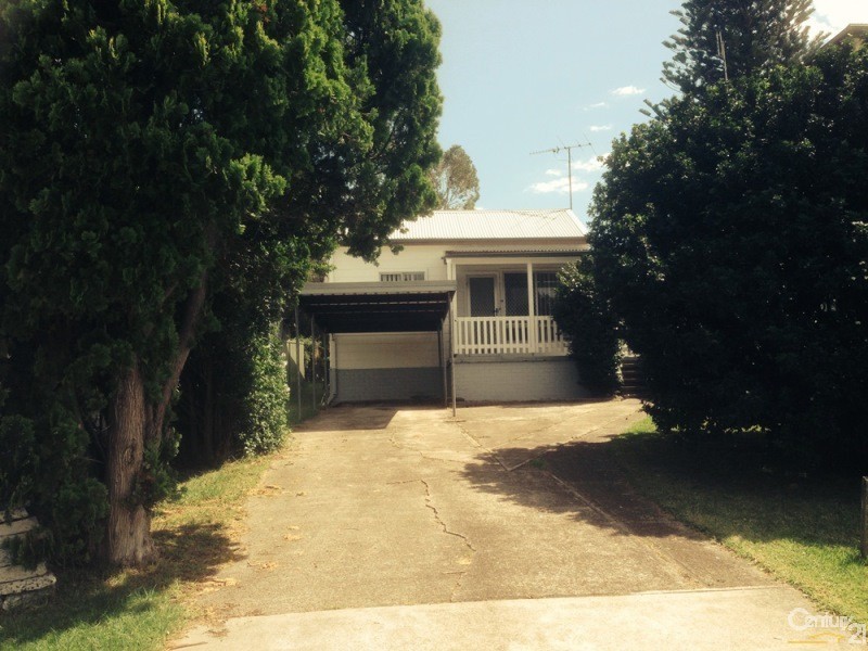 12 George Street, Dudley NSW 2290