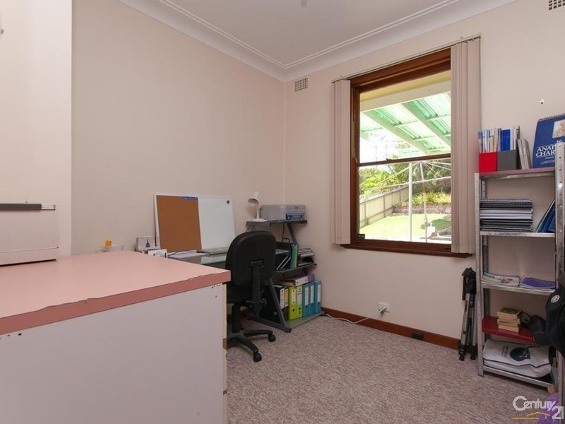 4 Terence Street, Adamstown Heights NSW 2289