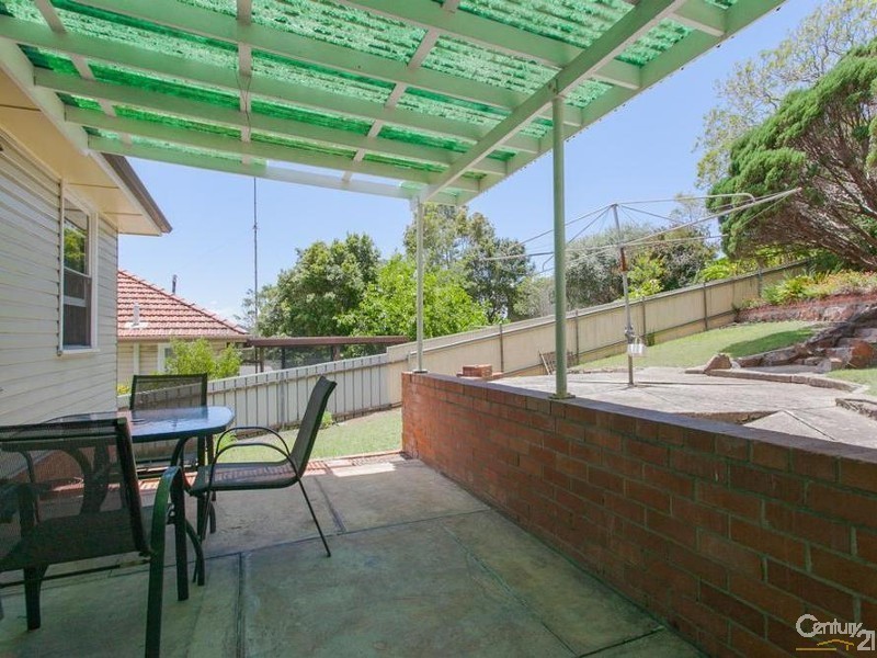 4 Terence Street, Adamstown Heights NSW 2289