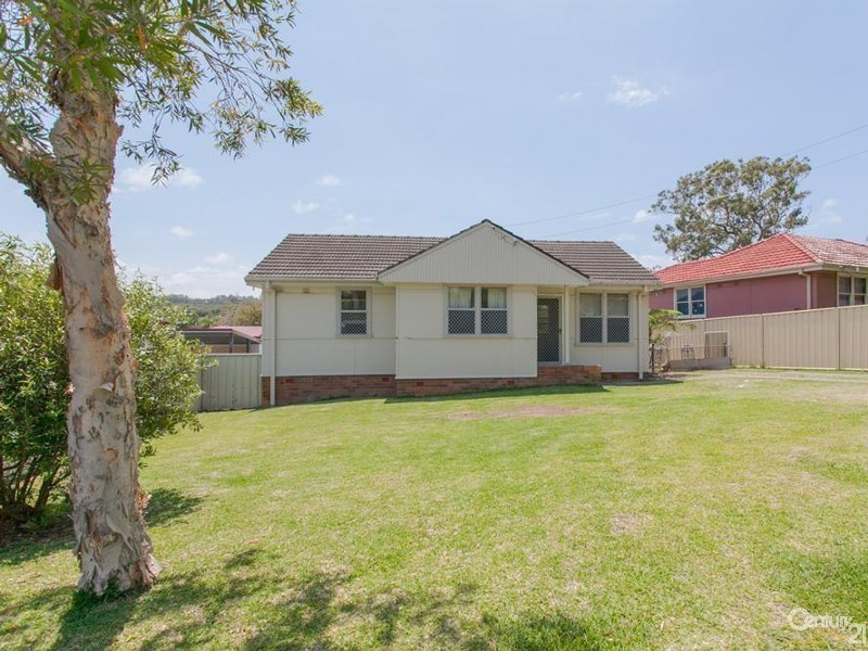 30 Hickory Road, Gateshead NSW 2290