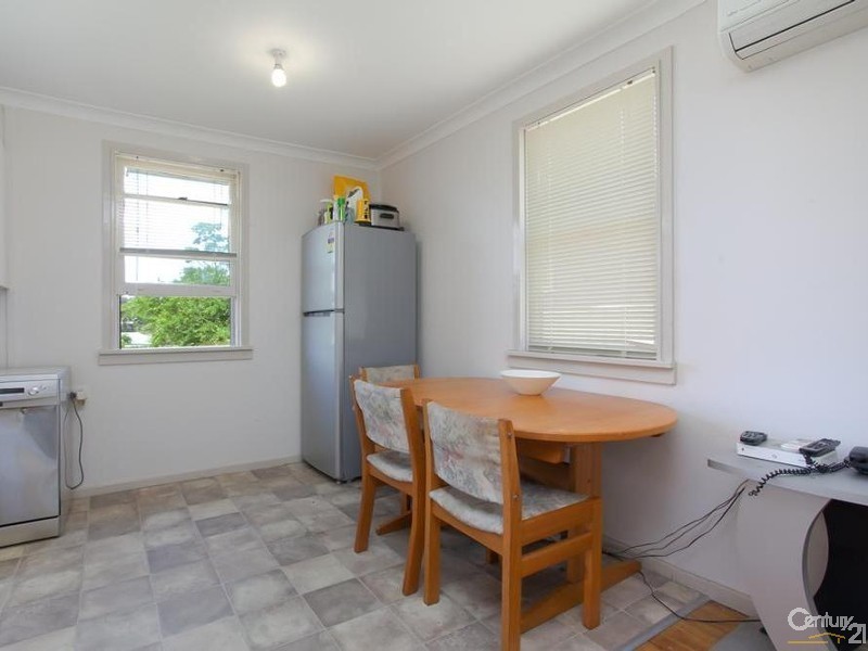 30 Hickory Road, Gateshead NSW 2290