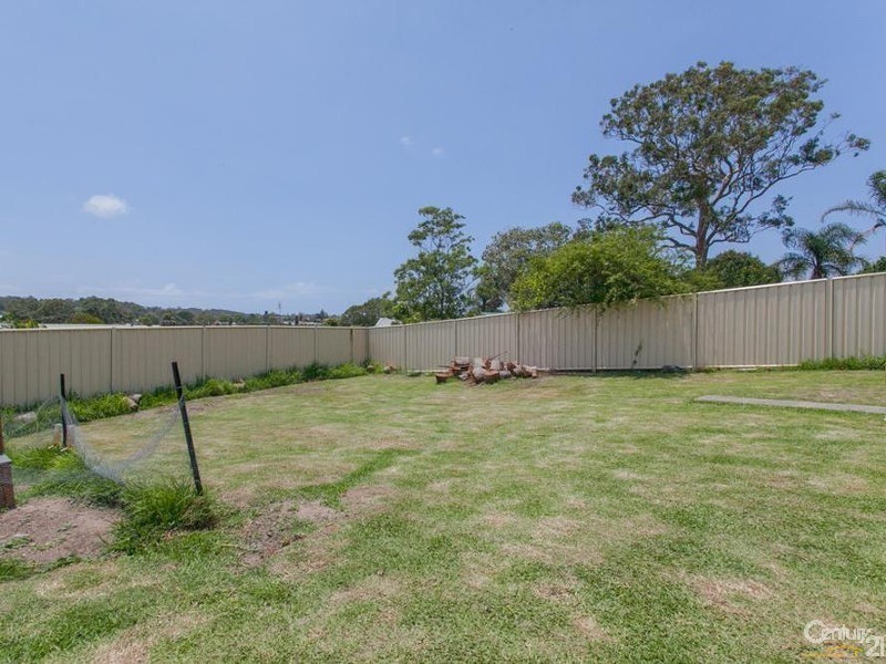 30 Hickory Road, Gateshead NSW 2290