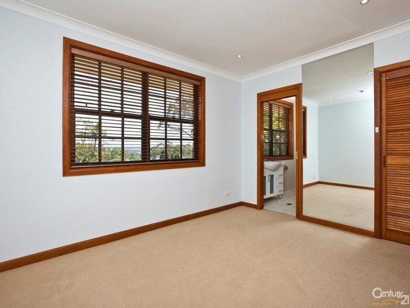 11 Rothbury Street, Eleebana NSW 2282