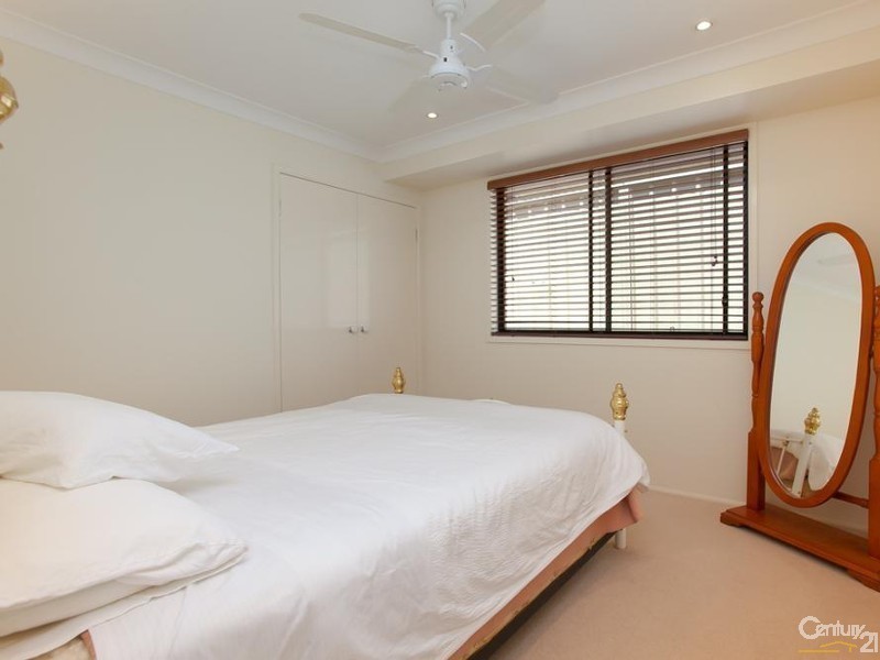 38 Cowmeadow Road, Mount Hutton NSW 2290