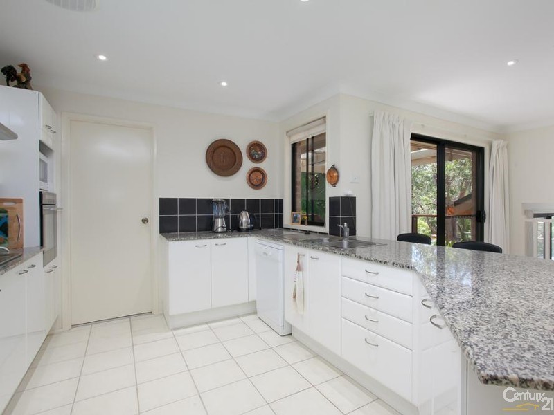 38 Cowmeadow Road, Mount Hutton NSW 2290