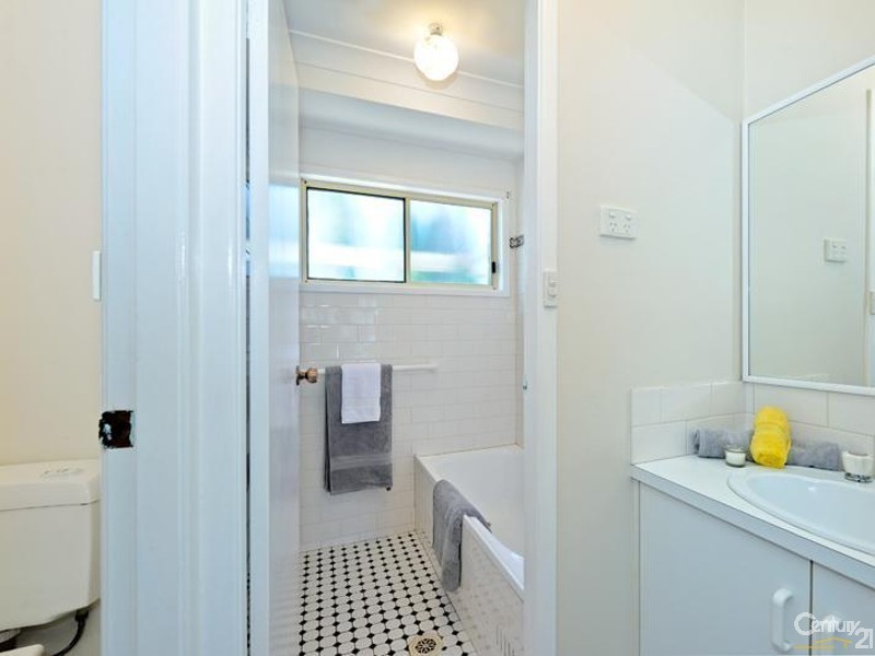 1/27 Edden Street, Adamstown NSW 2289
