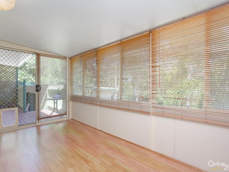 1/3 Curlew Close, Mount Hutton NSW 2290