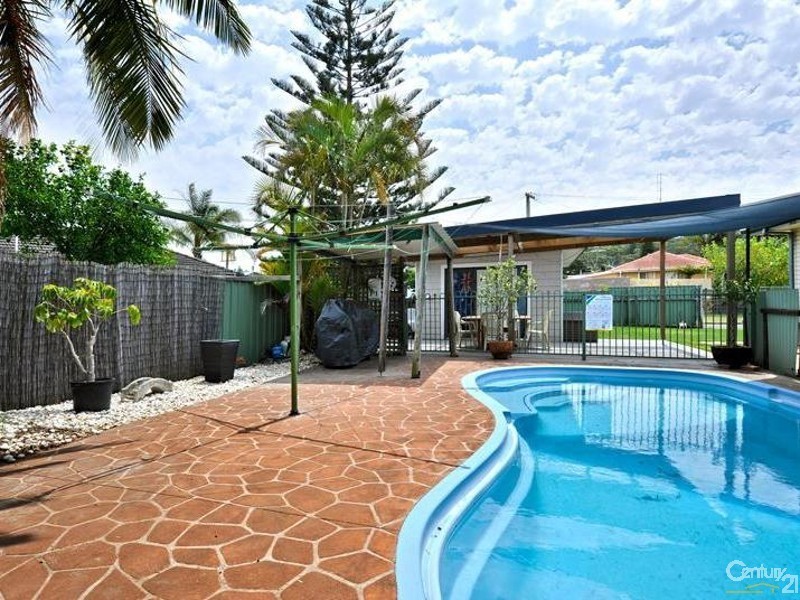 36 Heshbon Street, Gateshead NSW 2290