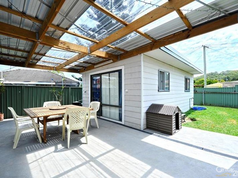 36 Heshbon Street, Gateshead NSW 2290