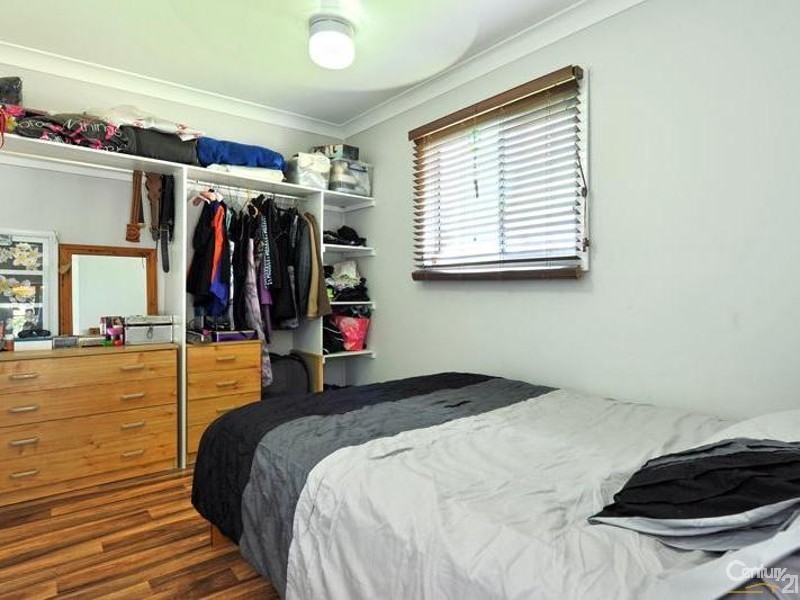 36 Heshbon Street, Gateshead NSW 2290