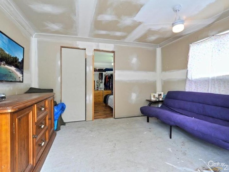 36 Heshbon Street, Gateshead NSW 2290