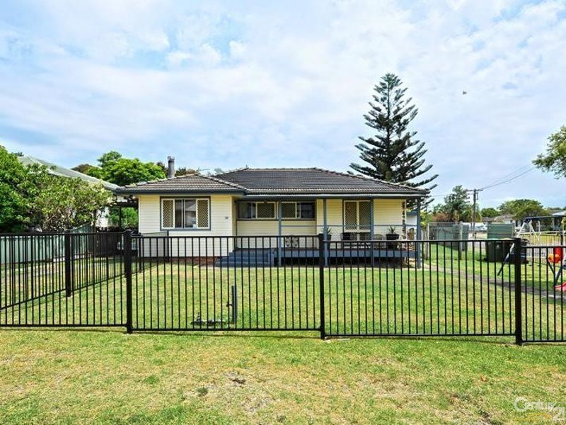 36 Heshbon Street, Gateshead NSW 2290