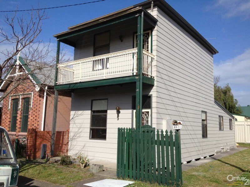 21 Lindsay Street, Hamilton NSW 2303