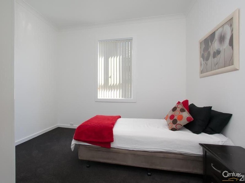 37 Southon Street, Mayfield NSW 2304