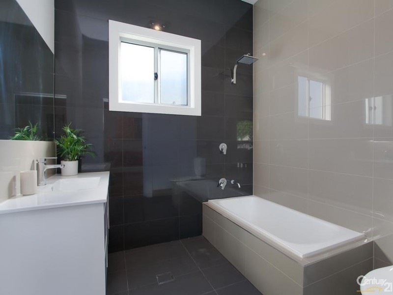 37 Southon Street, Mayfield NSW 2304