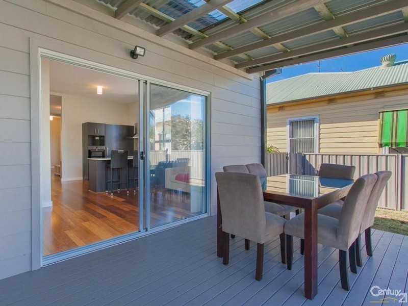 37 Southon Street, Mayfield NSW 2304