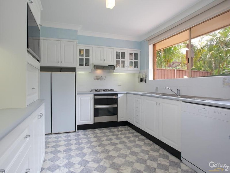 7 Clearbrook Close, Eleebana NSW 2282