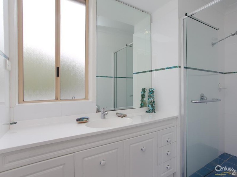 7 Clearbrook Close, Eleebana NSW 2282