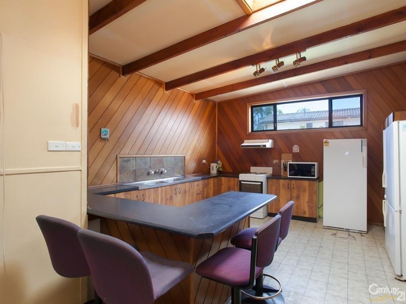 74 Warners Bay Road, Warners Bay NSW 2282