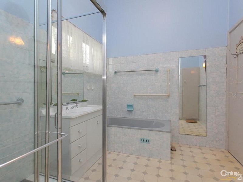 73 Pacific Highway, Charlestown NSW 2290