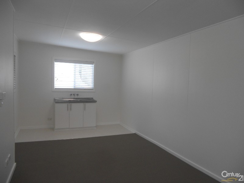 6 Cleary Street, Hamilton NSW 2303