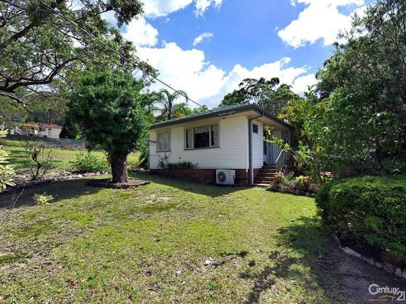 19 Coral Crescent, Gateshead NSW 2290