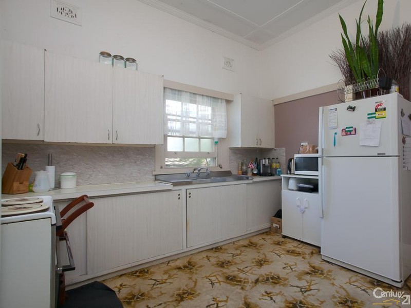 32 Fifth Street, Boolaroo NSW 2284