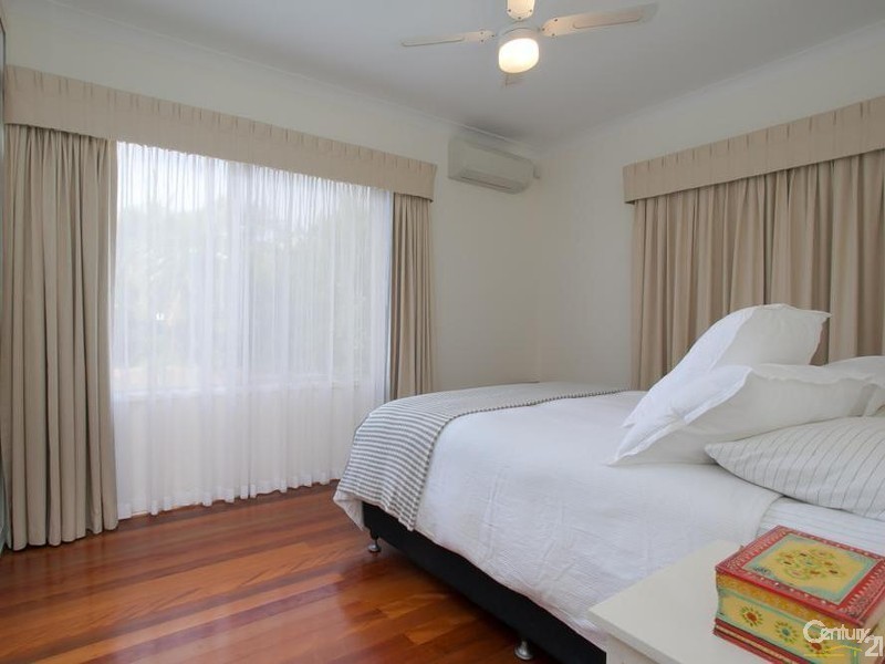 25 Kendall Street, Charlestown NSW 2290