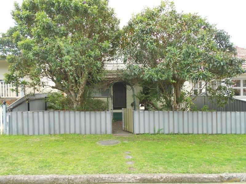 34 Eighth Street, Adamstown NSW 2289