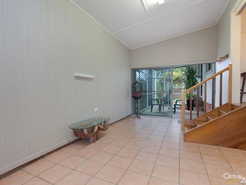 18 Crescent Road, Charlestown NSW 2290