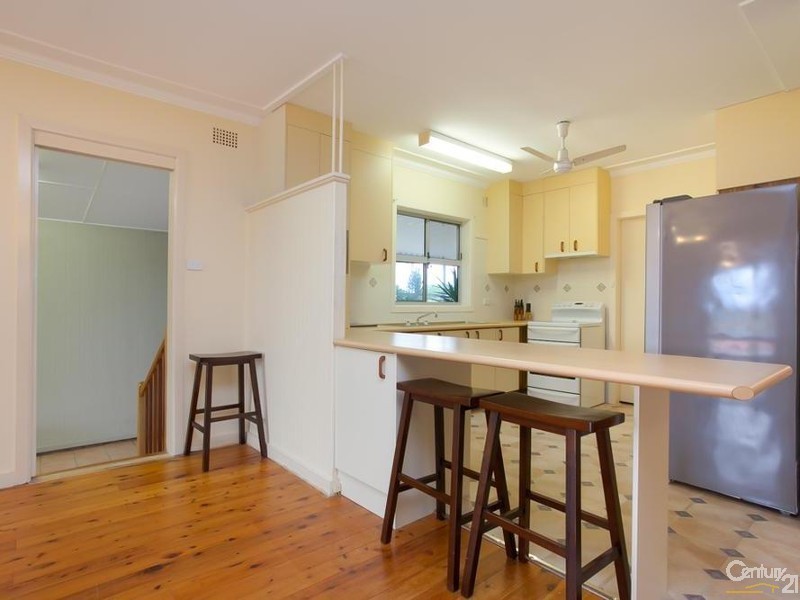 18 Crescent Road, Charlestown NSW 2290