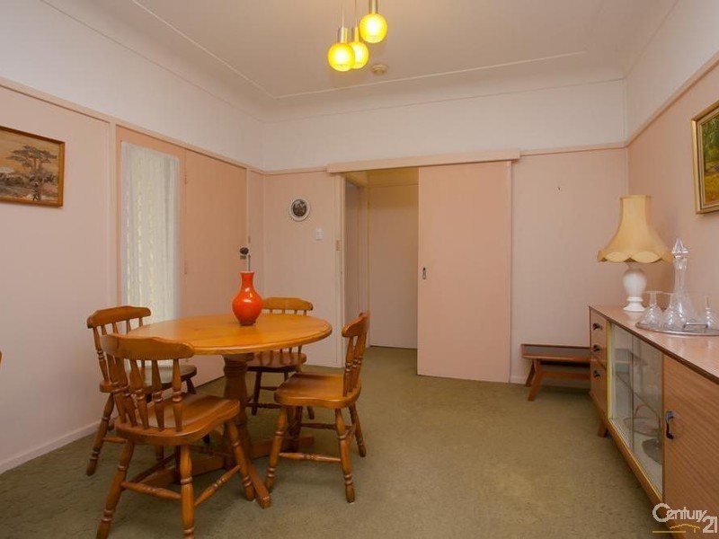 10 Libya Street, Shortland NSW 2307