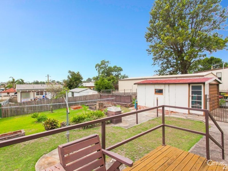 10 Libya Street, Shortland NSW 2307